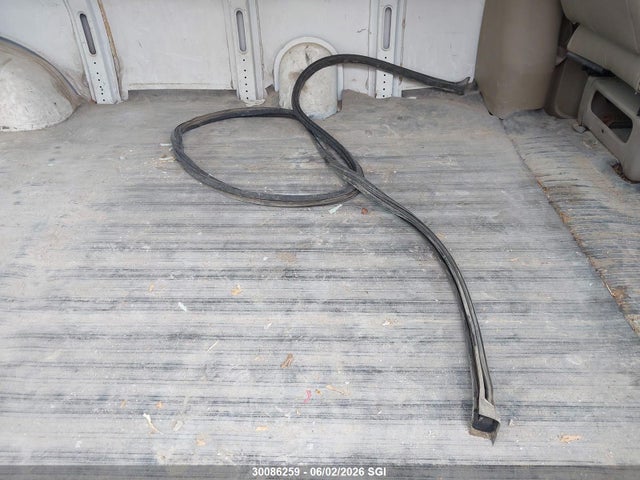 Aukcja sprzedaży 2002 Chevrolet Express G3500, vin: 1GCHG35RX21245702, numer aukcji: 30086259