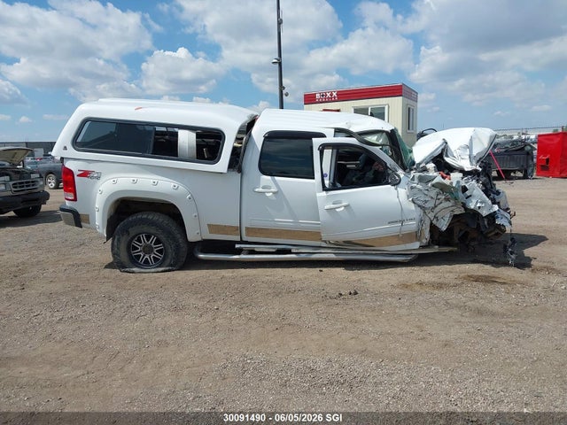 2013 Gmc Sierra K2500 Slt მანქანა იყიდება აუქციონზე, vin: 1GT121E82DF159883, აუქციონის ნომერი: 30091490