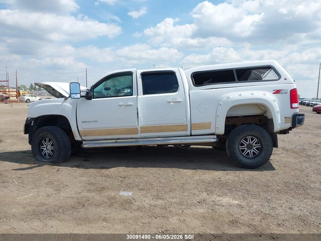 2013 Gmc Sierra K2500 Slt მანქანა იყიდება აუქციონზე, vin: 1GT121E82DF159883, აუქციონის ნომერი: 30091490