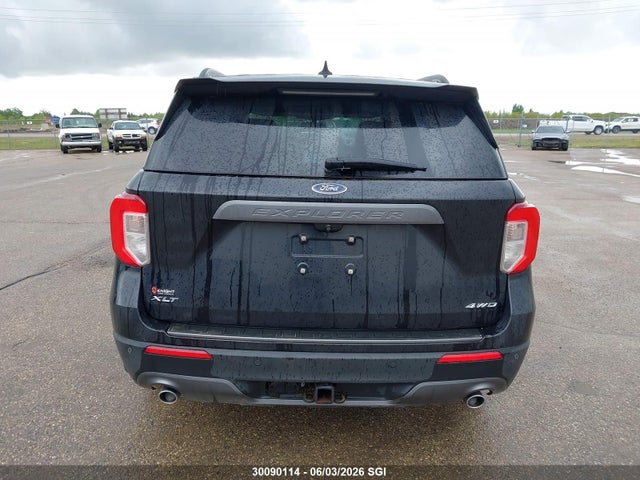 30090114 :رقم المزاد ، 1FMSK8DH3MGB65275 vin ، 2021 Ford Explorer Xlt مزاد بيع