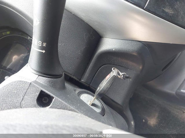 30090957 :رقم المزاد ، 3N1CE2CP8GL399615 vin ، 2016 Nissan Versa Note S/s Plus/sv/sl/sr مزاد بيع