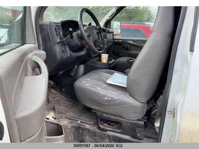 2007 Chevrolet Express G3500 მანქანა იყიდება აუქციონზე, vin: 1GCHG35U271233586, აუქციონის ნომერი: 30091587