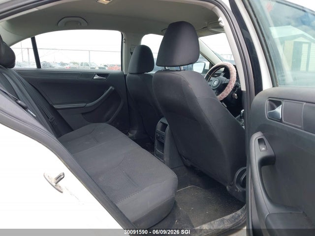 Продажа на аукционе авто 2014 Volkswagen Jetta 2.0l Trendline+, vin: 3VW2K7AJ4EM309345, номер лота: 30091590