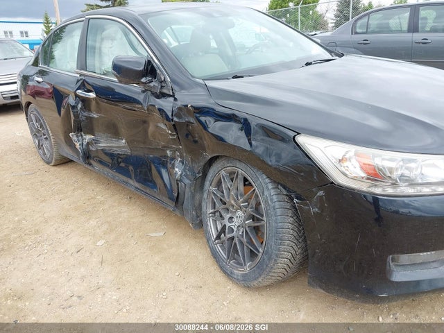 2015 Honda Accord Touring მანქანა იყიდება აუქციონზე, vin: 1HGCR2F95FA803606, აუქციონის ნომერი: 30088244