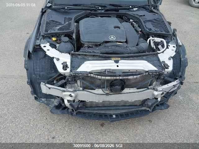 30091600 :رقم المزاد ، 55SWF8EB6KU301473 vin ، 2019 Mercedes-benz C 300 4mati مزاد بيع