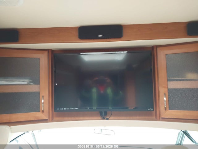 Продажа на аукционе авто 2011 Ford Econoline E450 Super Duty Cutwy Van, vin: 1FDXE4FS7BDA33066, номер лота: 30091610