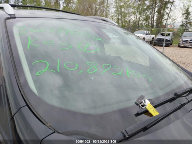 Продаж на аукціоні авто 2013 Ford Escape Titanium, vin: 1FMCU9J99DUA81786, номер лоту: 30091002