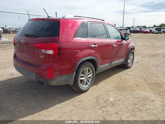 Продажа на аукционе авто 2015 Kia Sorento Lx, vin: 5XYKTCA6XFG630258, номер лота: 30091485