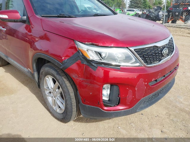 Продажа на аукционе авто 2015 Kia Sorento Lx, vin: 5XYKTCA6XFG630258, номер лота: 30091485