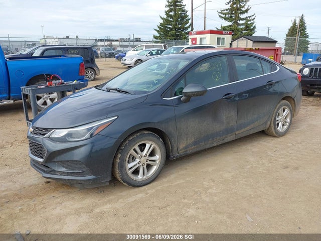 2018 Chevrolet Cruze Lt მანქანა იყიდება აუქციონზე, vin: 1G1BE5SM0J7157942, აუქციონის ნომერი: 30091569