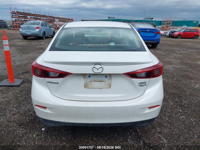 3MZBN1T77JM253109 Mazda 3 SE