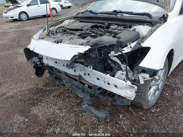 3MZBN1T77JM253109 Mazda 3 SE
