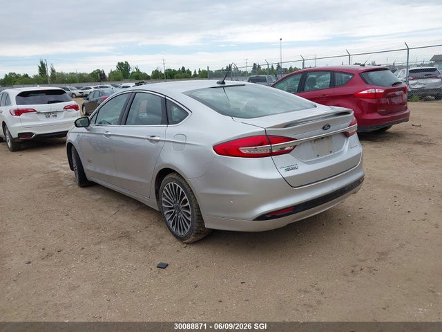Продажа на аукционе авто 2017 Ford Fusion Energi Titanium, vin: 3FA6P0SU1HR345402, номер лота: 30088871