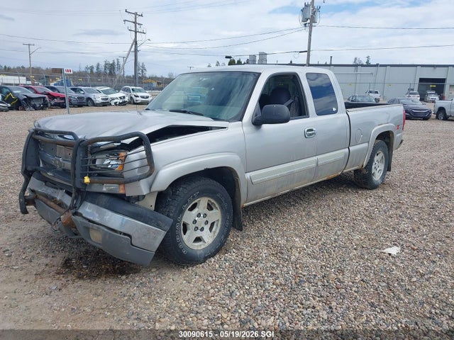 2005 Chevrolet Silverado K1500 მანქანა იყიდება აუქციონზე, vin: 2GCEK19B251385602, აუქციონის ნომერი: 30090615