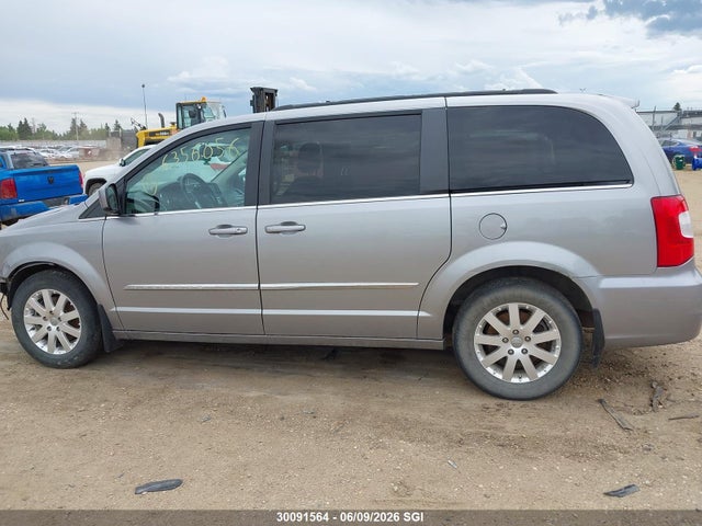 2C4RC1BG1GR286228 Chrysler Town &amp; Country Touring
