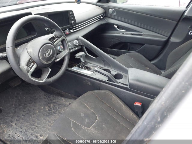 30090370 :رقم المزاد ، KMHLM4DGXRU849070 vin ، 2024 Hyundai Elantra Sel مزاد بيع