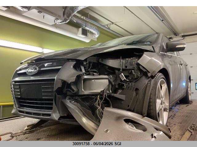 30091758 :رقم المزاد ، 1FAHP3J2XCL406439 vin ، 2012 Ford Focus Titanium مزاد بيع