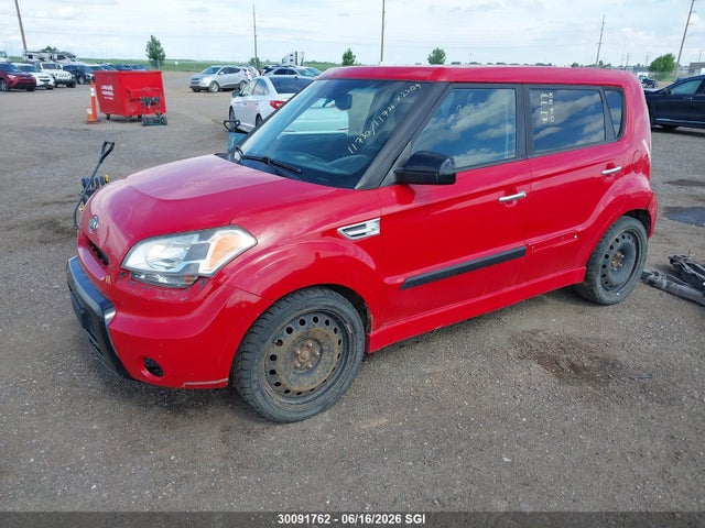 30091762 :رقم المزاد ، KNDJT2A26B7200074 vin ، 2011 Kia Soul +/!/sport مزاد بيع