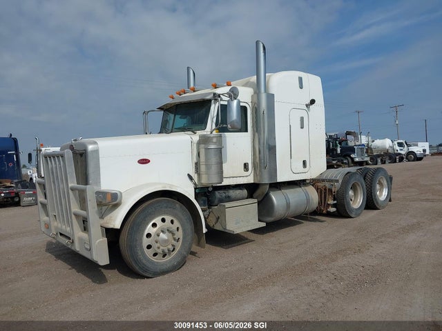 30091453 :رقم المزاد ، 1XPWD49X9AD106445 vin ، 2010 Peterbilt 388 مزاد بيع