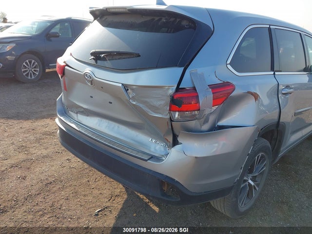 5TDBZRFH6JS827709 Toyota Highlander Le/le Plus