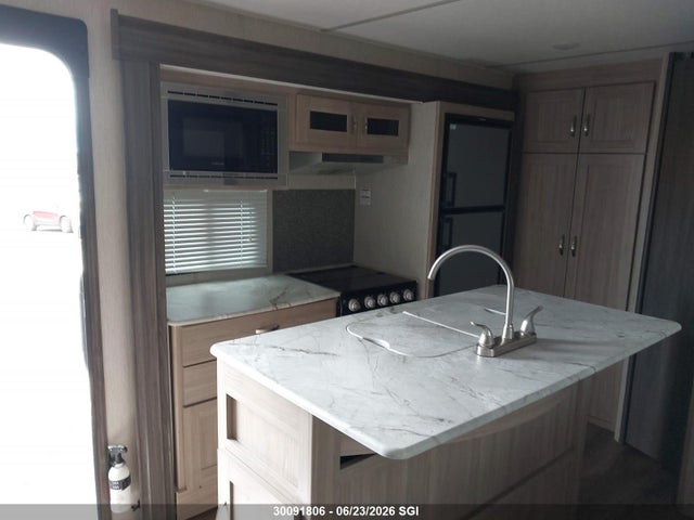 Coachman Trailer 320bhds 2020 5ZT2FEXB5LW012446 Image 10