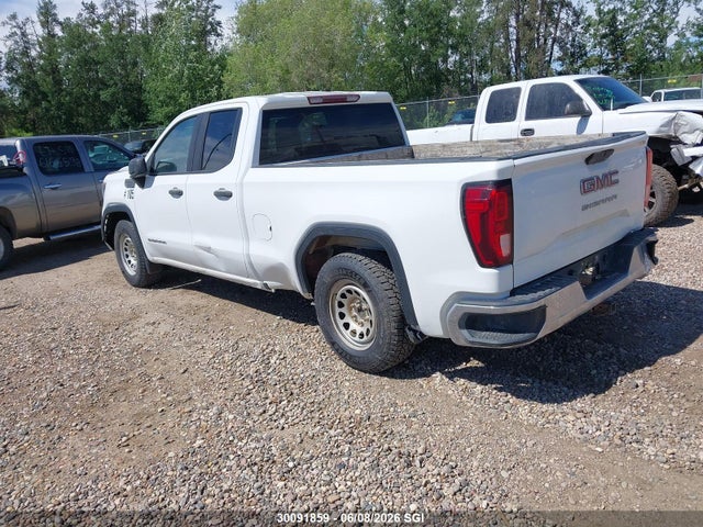 30091859 :رقم المزاد ، 1GTR8AEFXMZ255453 vin ، 2021 Gmc Sierra C1500 مزاد بيع