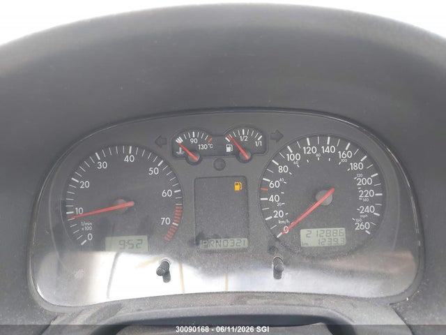 Продажа на аукционе авто 2000 Volkswagen Jetta Gls, vin: 3VWSA29M3YM130447, номер лота: 30090168