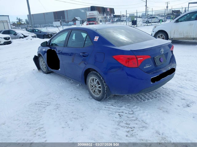 2T1BURHE7JC018536 Toyota COROLLA LE