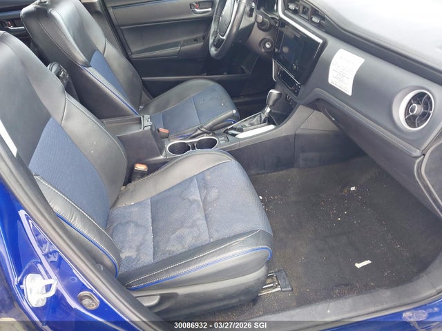 2T1BURHE7JC018536 Toyota COROLLA LE