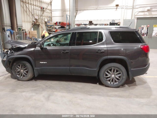 30091151 :رقم المزاد ، 1GKKNULS0HZ127230 vin ، 2017 Gmc Acadia Slt-1 مزاد بيع