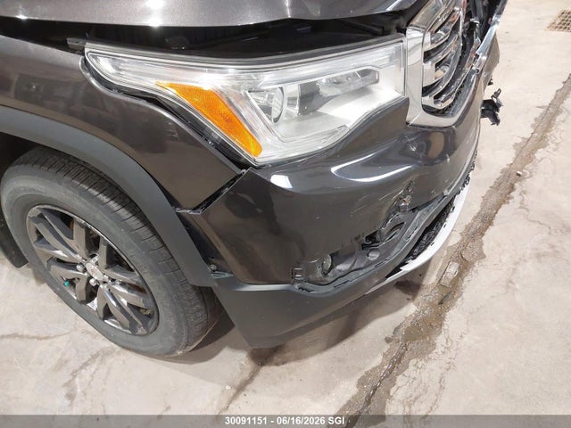 30091151 :رقم المزاد ، 1GKKNULS0HZ127230 vin ، 2017 Gmc Acadia Slt-1 مزاد بيع