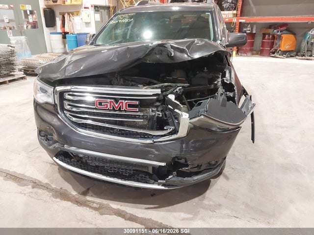 30091151 :رقم المزاد ، 1GKKNULS0HZ127230 vin ، 2017 Gmc Acadia Slt-1 مزاد بيع