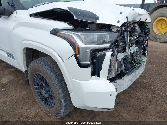 30091899 :رقم المزاد ، 5TFVC5DB5PX038217 vin ، 2023 Toyota Tundra Hybrid Capstone مزاد بيع