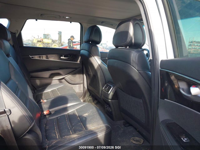 Продажа на аукционе авто 2016 Kia Sorento Ex, vin: 5XYPHDA55GG093482, номер лота: 30091900