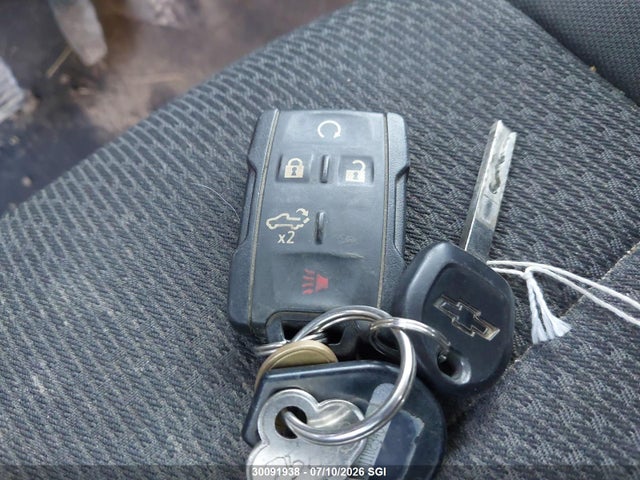 30091938 :رقم المزاد ، 1GCRYCEF2KZ199260 vin ، 2019 Chevrolet Silverado K1500 Trail Boss Custom مزاد بيع