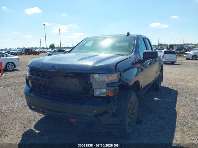 30091938 :رقم المزاد ، 1GCRYCEF2KZ199260 vin ، 2019 Chevrolet Silverado K1500 Trail Boss Custom مزاد بيع