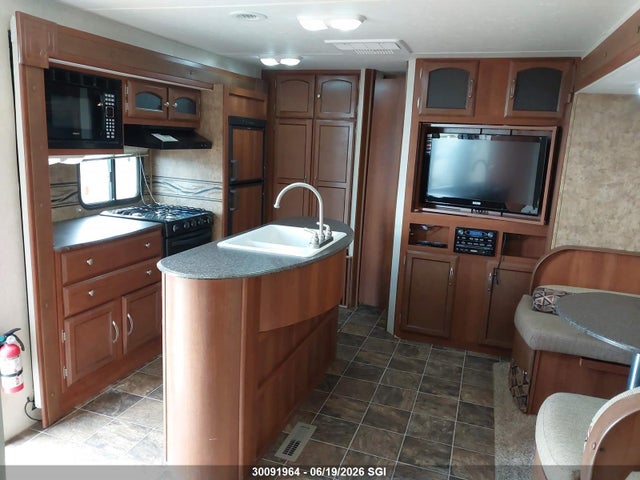 Продаж на аукціоні авто 2013 Coachmen Freedom Express, vin: 5ZT2FEXB4DA009696, номер лоту: 30091964