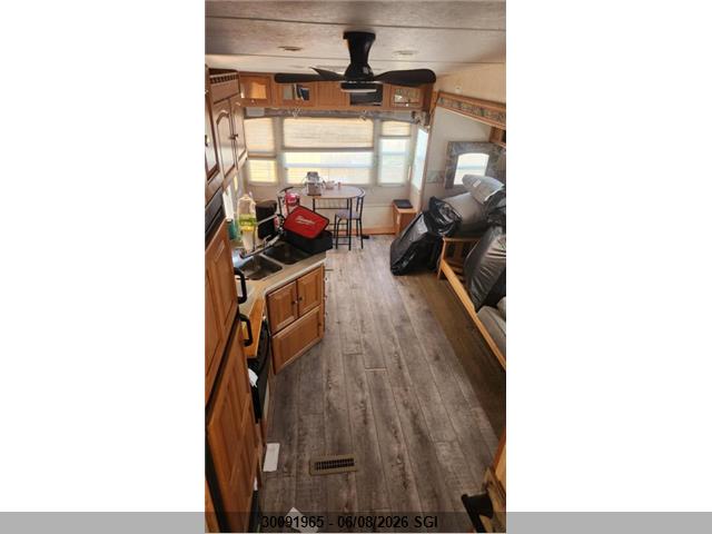30091965 :رقم المزاد ، 4X4FRLD246D809378 vin ، 2006 Forest River Inc. Rockwood Trailer 30ft مزاد بيع