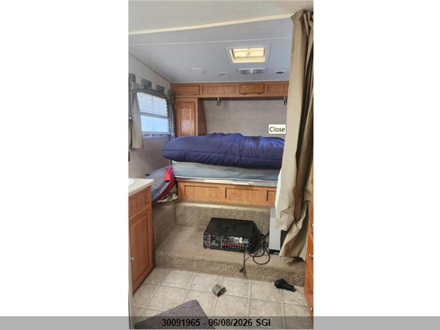 30091965 :رقم المزاد ، 4X4FRLD246D809378 vin ، 2006 Forest River Inc. Rockwood Trailer 30ft مزاد بيع