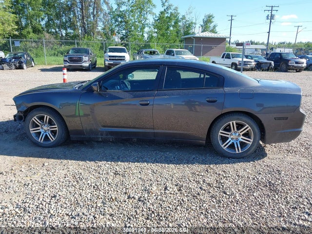 30091940 :رقم المزاد ، 2C3CDXBG0DH639750 vin ، 2013 Dodge Charger Se مزاد بيع