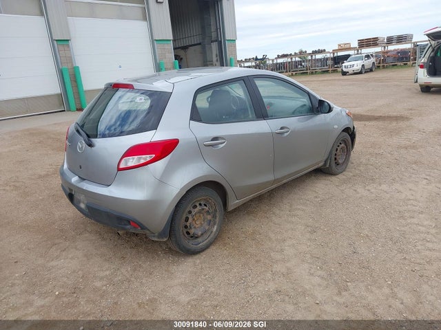 2011 Mazda Mazda2 მანქანა იყიდება აუქციონზე, vin: JM1DE1HY6B0120861, აუქციონის ნომერი: 30091840