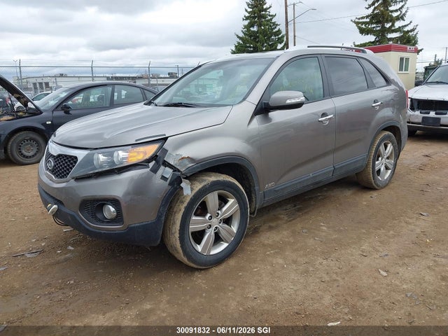 30091832 :رقم المزاد ، 5XYKUDA23DG413423 vin ، 2013 Kia Sorento Ex Luxury V6/ex V6 مزاد بيع