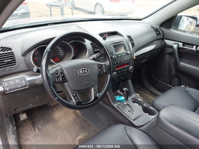 30091832 :رقم المزاد ، 5XYKUDA23DG413423 vin ، 2013 Kia Sorento Ex Luxury V6/ex V6 مزاد بيع