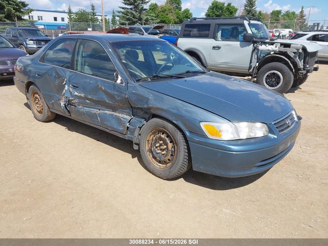 2000 Toyota Camry Ce/le/xle მანქანა იყიდება აუქციონზე, vin: JT2BG22K9Y0515050, აუქციონის ნომერი: 30088234