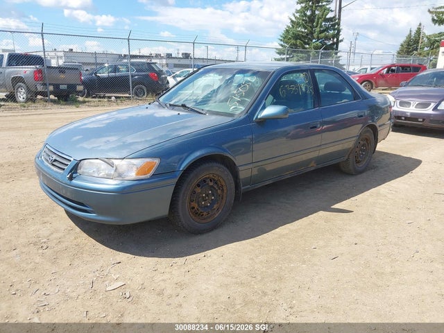 2000 Toyota Camry Ce/le/xle მანქანა იყიდება აუქციონზე, vin: JT2BG22K9Y0515050, აუქციონის ნომერი: 30088234