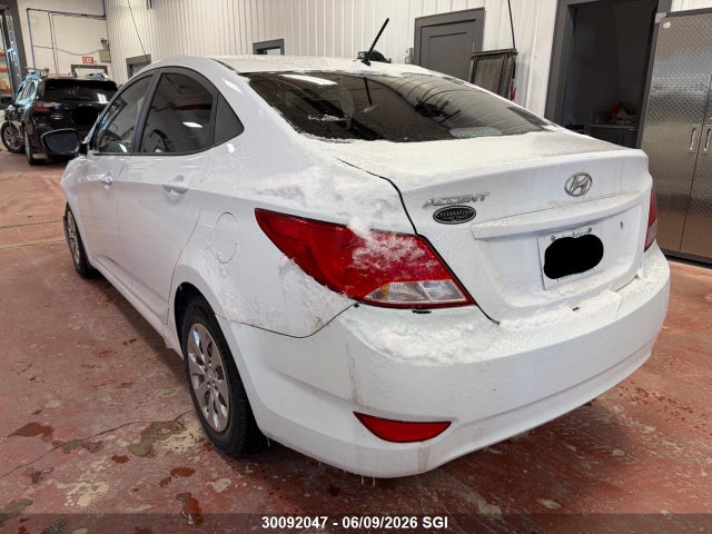 KMHCT4AE0GU089119 Hyundai ACCENT SE