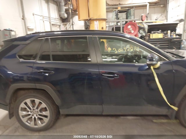 2023 Toyota Rav4 Xle/xle Premium მანქანა იყიდება აუქციონზე, vin: 2T3R1RFV5PW331979, აუქციონის ნომერი: 30092048