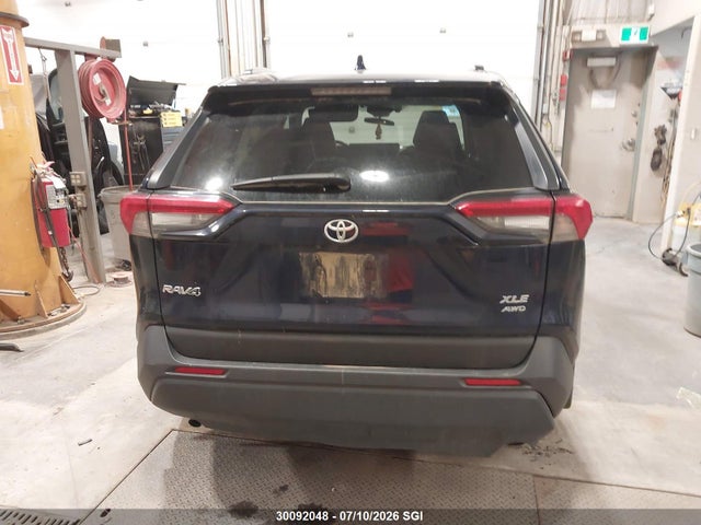 2023 Toyota Rav4 Xle/xle Premium მანქანა იყიდება აუქციონზე, vin: 2T3R1RFV5PW331979, აუქციონის ნომერი: 30092048
