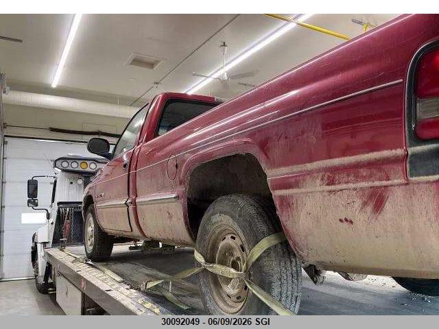 30092049 :رقم المزاد ، 1B7HC16Y2WS744564 vin ، 1998 Dodge Ram 1500 مزاد بيع