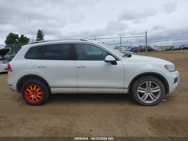 Aukcja sprzedaży 2014 Volkswagen Touareg V6 Tdi, vin: WVGEP9BP9ED012479, numer aukcji: 30090854